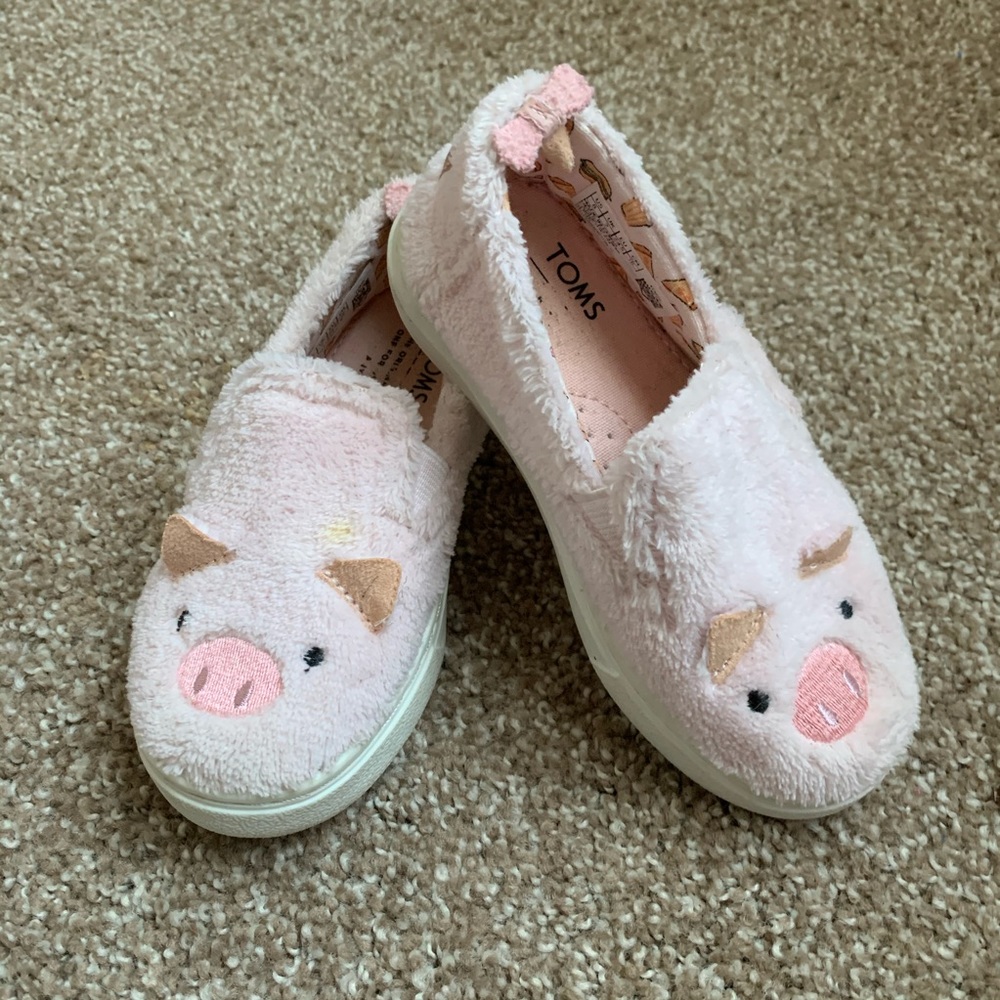 Toddler Toms size 8